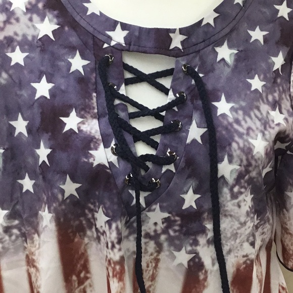 Blouse - Picture 2 of 3